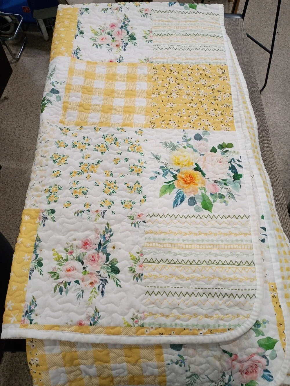 Botanical Floral- Patchwork Quilted Bedding 3 Piece Shabby-Chic Yellow & White.